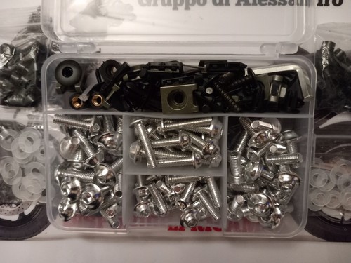 195 pezzi kit - viti, carena